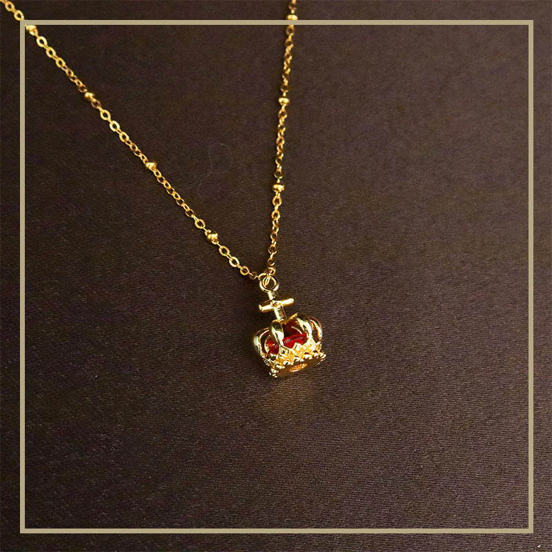 51-Classic Vintage Crown Pendant Women's Necklace