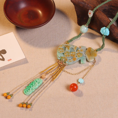 Chinese style classic jade necklace