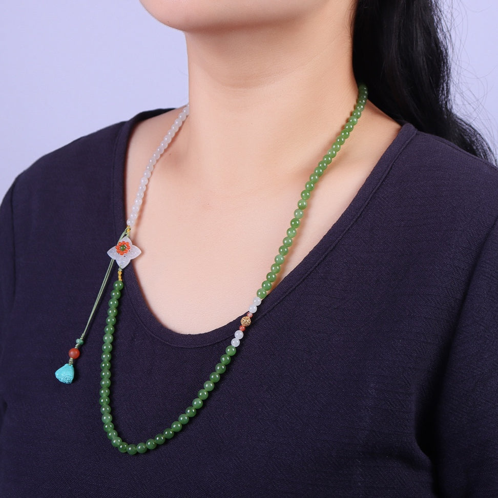 Chinese style natural Hetian jade necklace