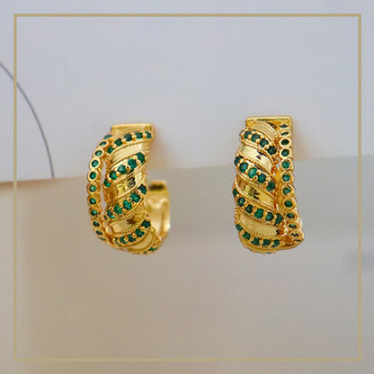 90-High-grade retro green zircon c-shaped earrings