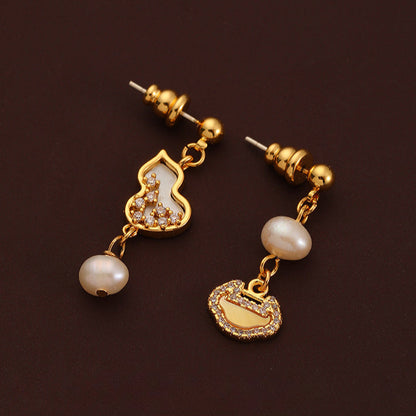 55-High-end simple freshwater pearl gourd zircon earrings