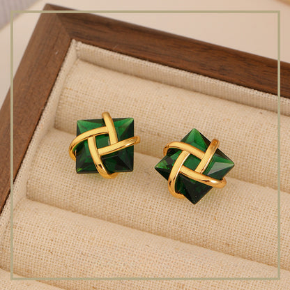 70-High-grade vintage exquisite green square earrings