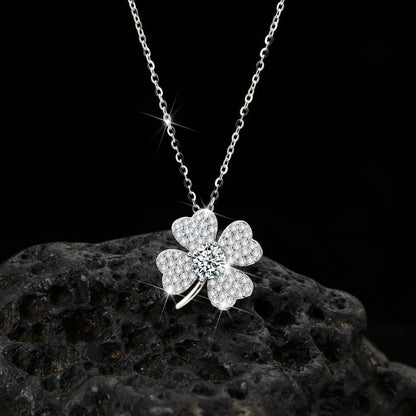 Symbol of luck fashion design clover petal cubic zirconia pendant necklace