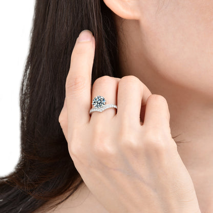 Princess crown ring symbolizing noble status