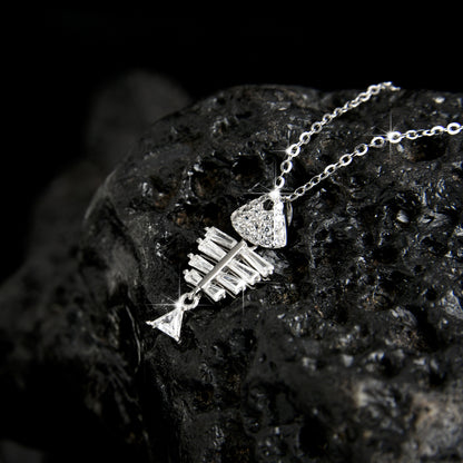 Sexy Special Design Fishbone Pendant Necklace