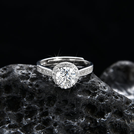 Half Wall Sparkling Cubic Zirconia Round Bezel Ring