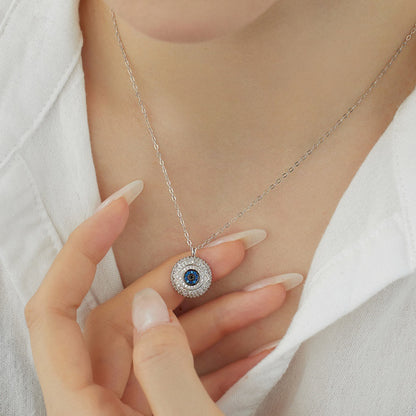 Simple and stylish personality round devil eye necklace