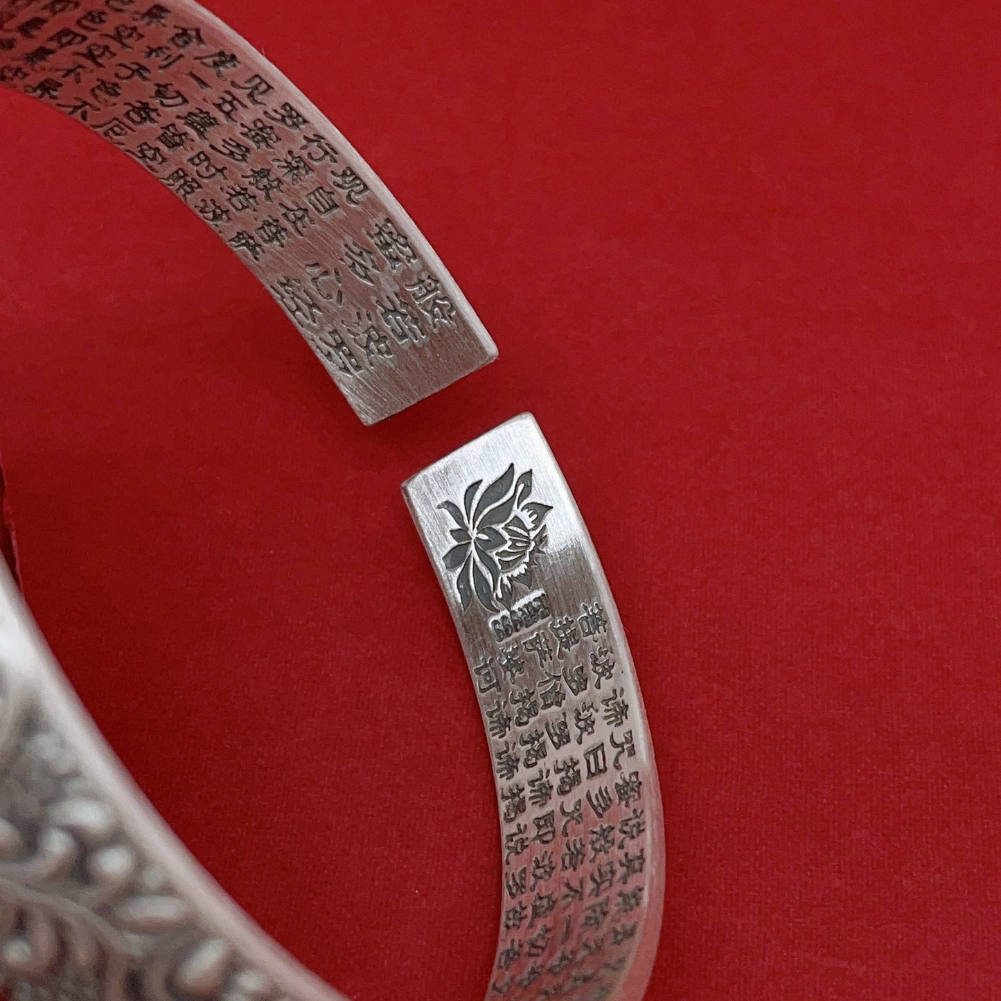 Chinese style cloud pattern sterling silver bracelet