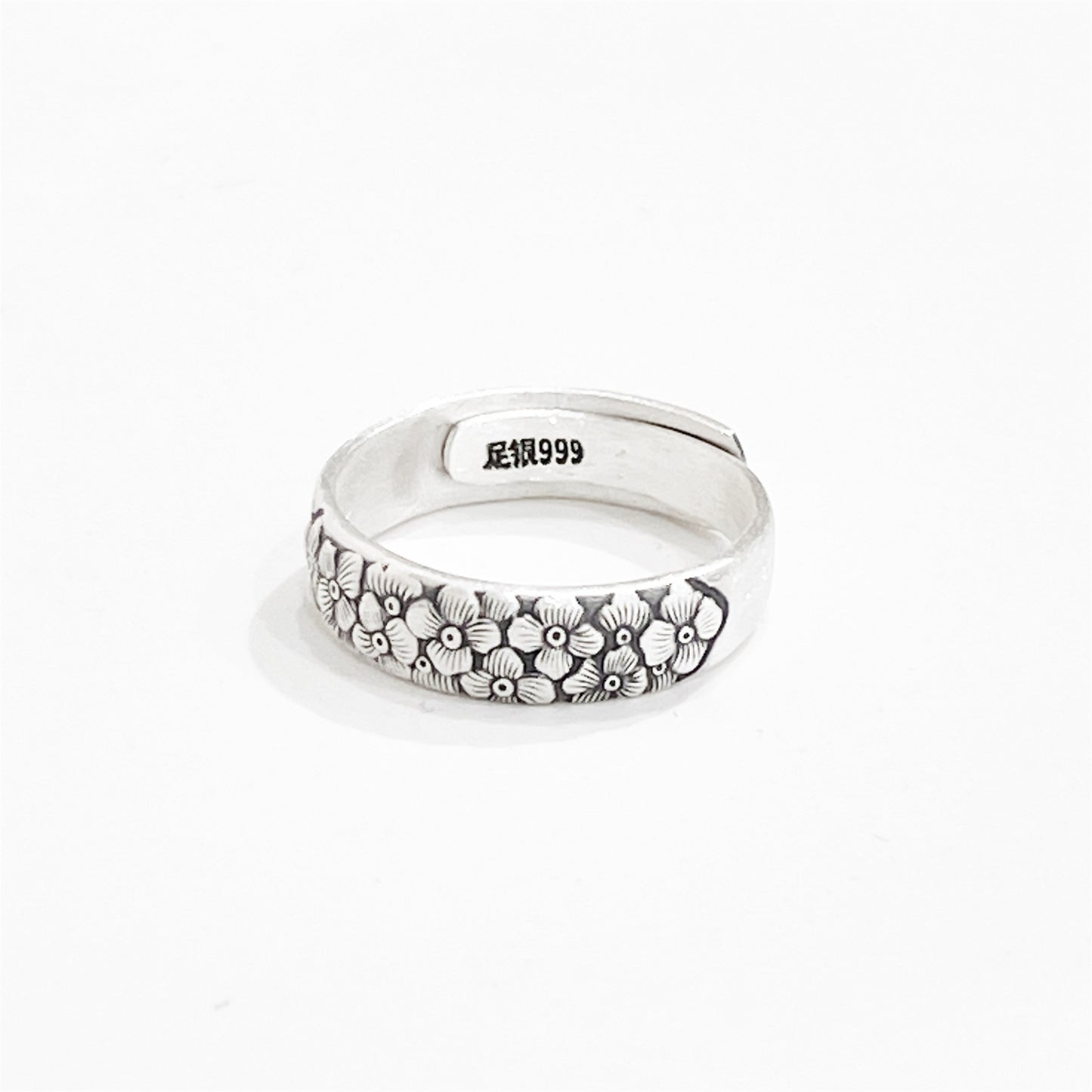 Fashionable patterned sterling silver ring