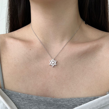 Youthful personality simple inlaid six-pointed star zircon heart necklace