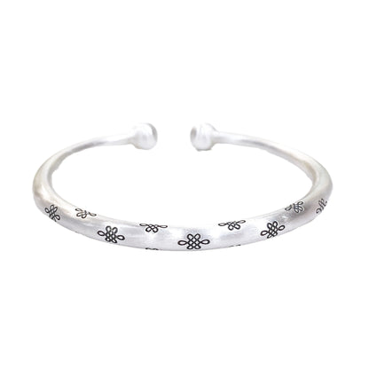 Chinese knot pattern sterling silver bracelet