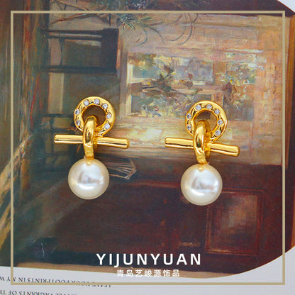 93-Elegant Vintage Zircon Freshwater Pearl Earrings