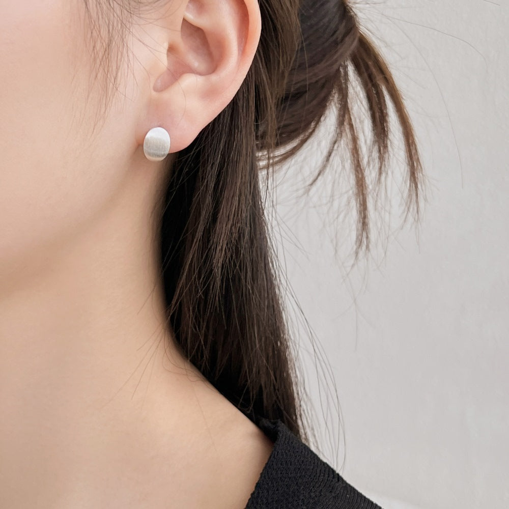 High-end semi-arc U-shaped brushed earrings