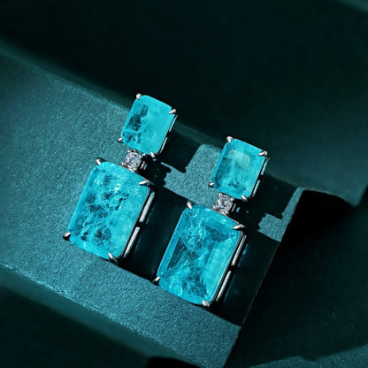 High-end clear blue earrings