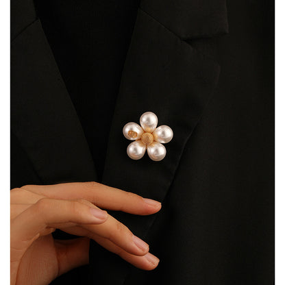 1-Niche temperament high-end flower brooch for women