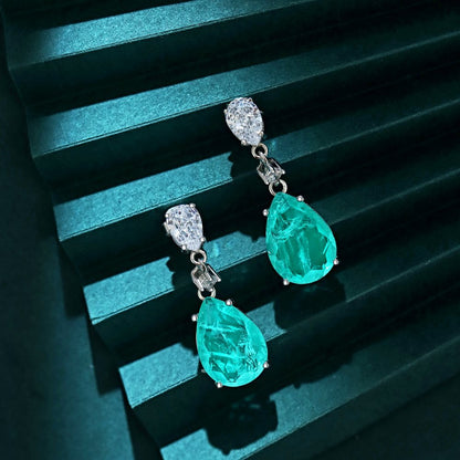 Elegant green teardrop earrings