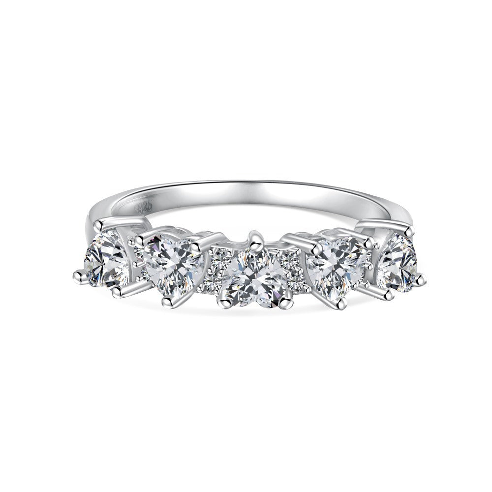 Fashionable and high-end sparkling diamond full diamond ring