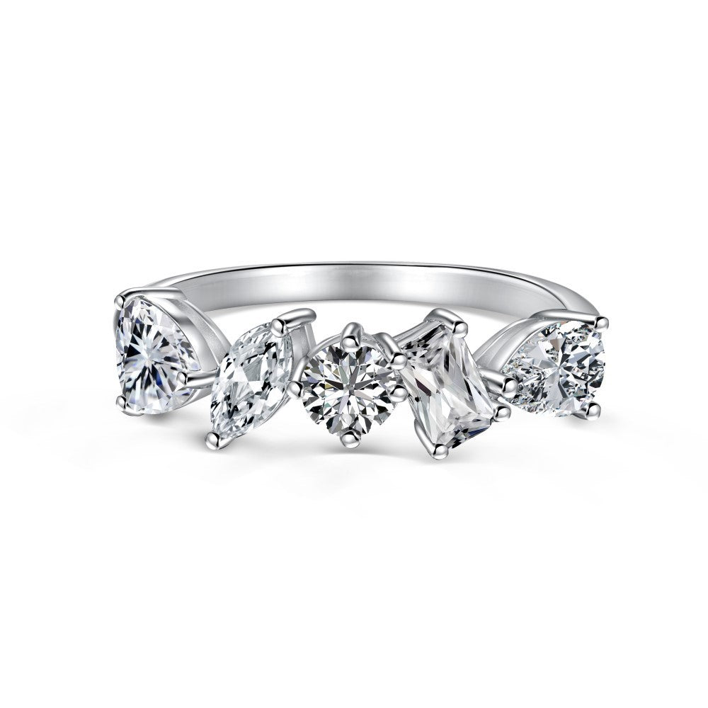 Fashionable and high-end sparkling diamond full diamond ring