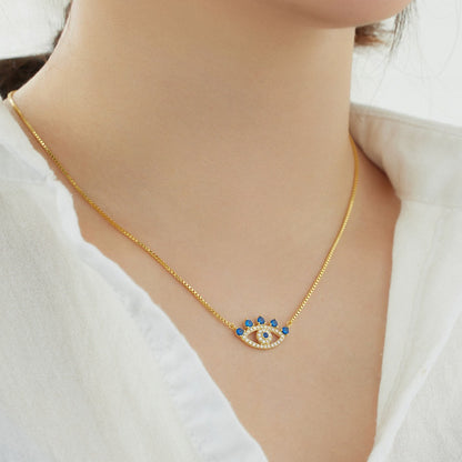 Temperamental and high-end zircon eye necklace