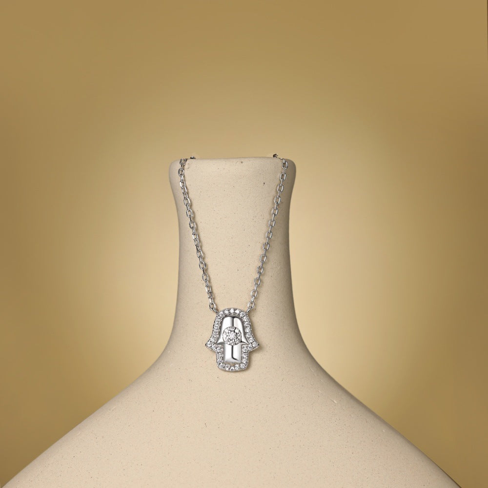 153-Fashion personality palm zircon necklace