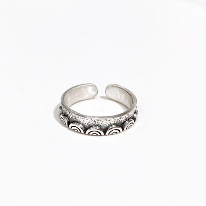 Fashionable sterling silver couple rings