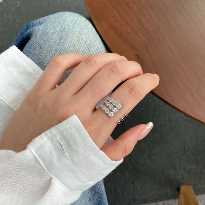 Fashionable and personalized spiral full diamond ring