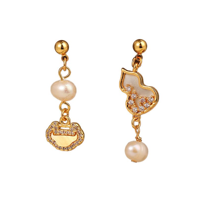 55-High-end simple freshwater pearl gourd zircon earrings