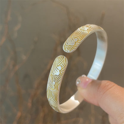 Gold-painted 8m wave-like sterling silver bracelet