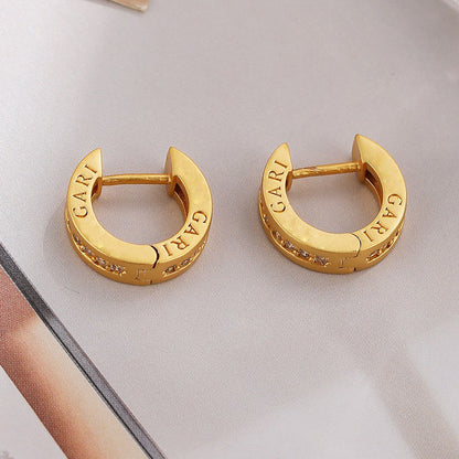 89-Simple high-end vintage zircon c-shaped earrings