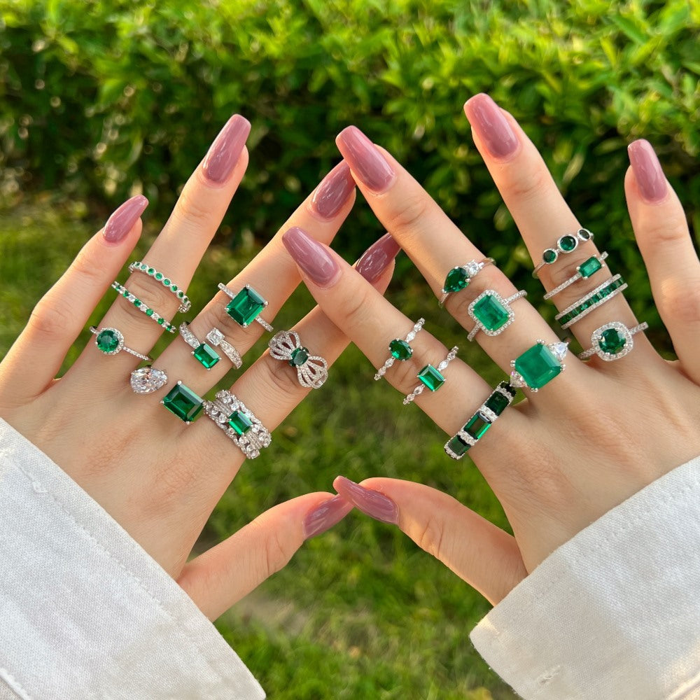 142-Retro high-end zircon emerald ring