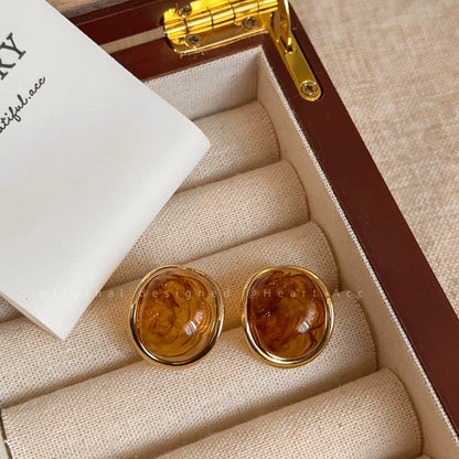 Fashionable high-end caramel amber earrings