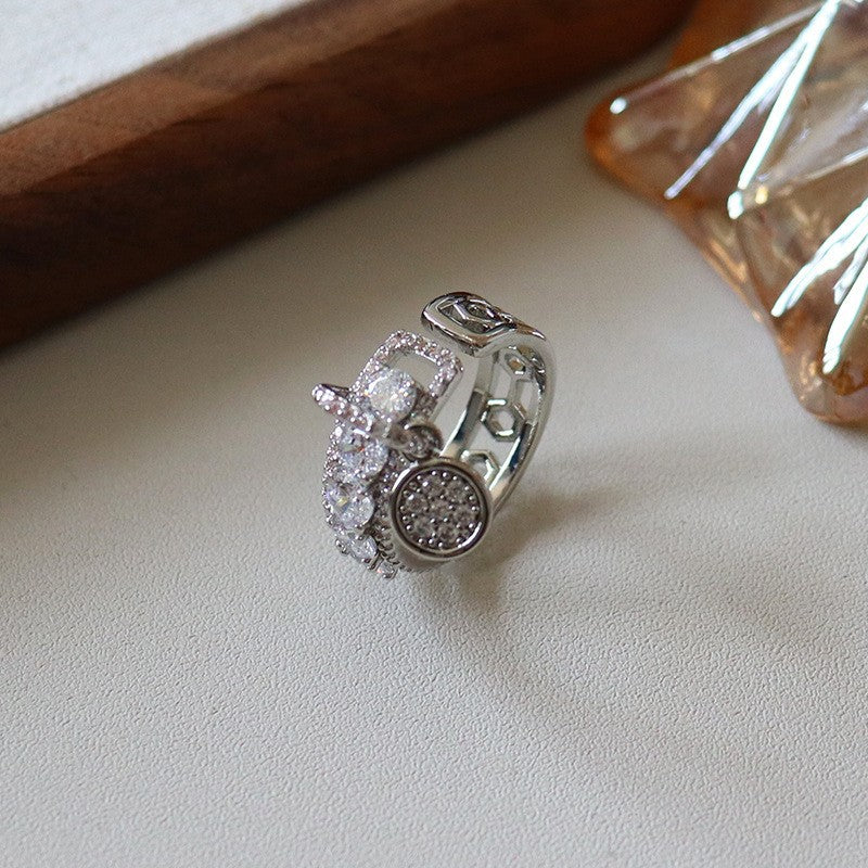 Vintage zircon ring