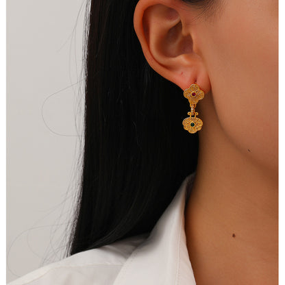 102-Chinese style retro four-leaf clover zircon earrings