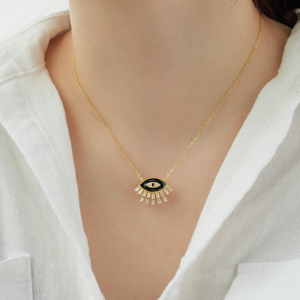 Fashionable and personalized devil eye necklace