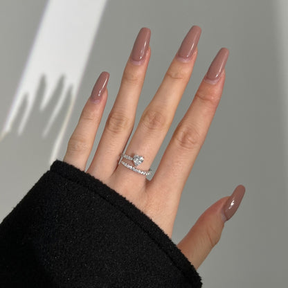 Fashionable and personalized spiral full diamond ring