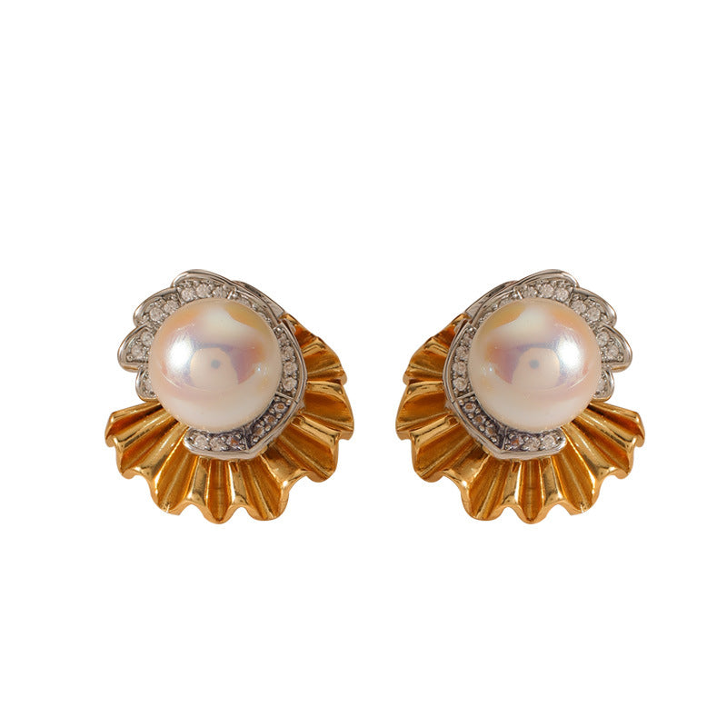 97-Simple and elegant freshwater pearl zircon earrings