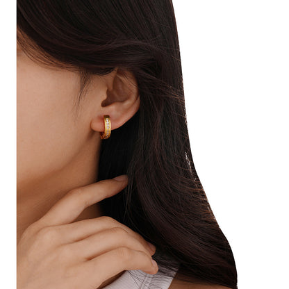 89-Simple high-end vintage zircon c-shaped earrings