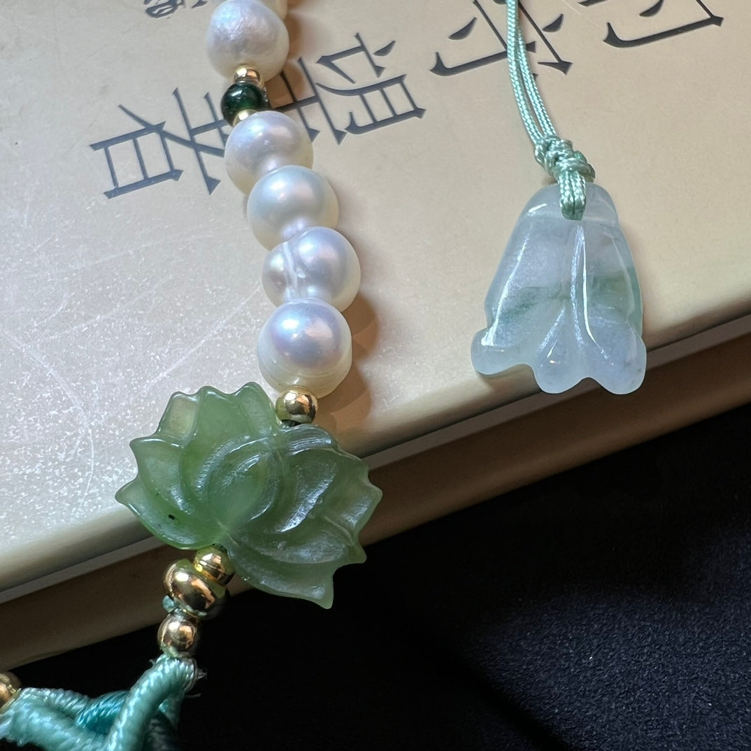 Chinese style jade pearl costume necklace