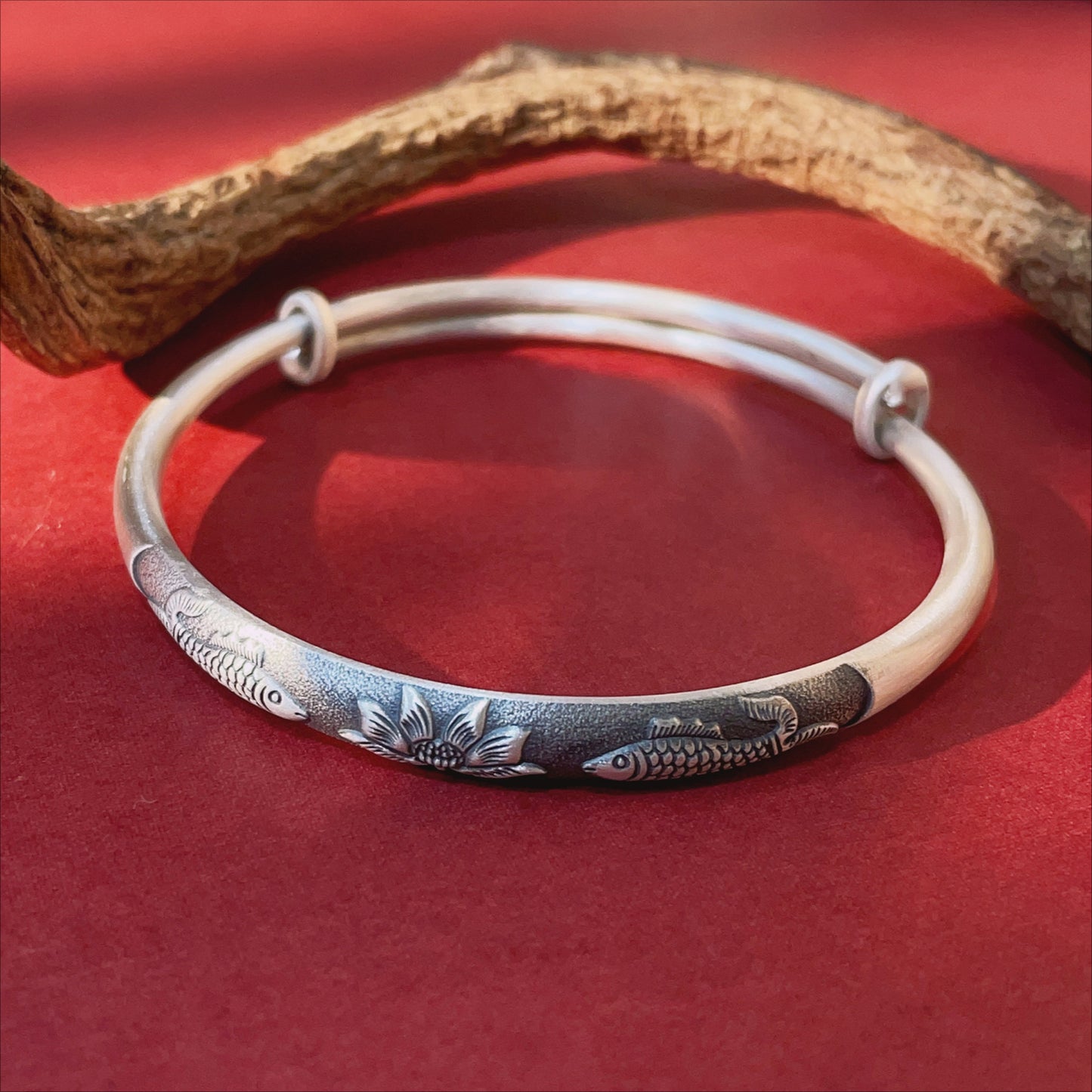 Chinese style lotus circle sterling silver bracelet