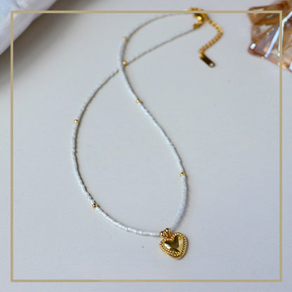 39-High-end simple millet beaded heart necklace for women