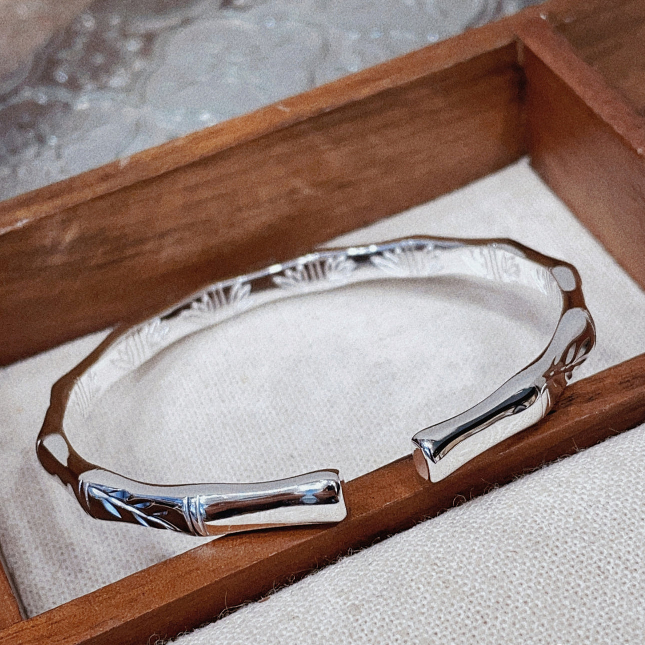 Bamboo leaf engraved sterling silver bracelet