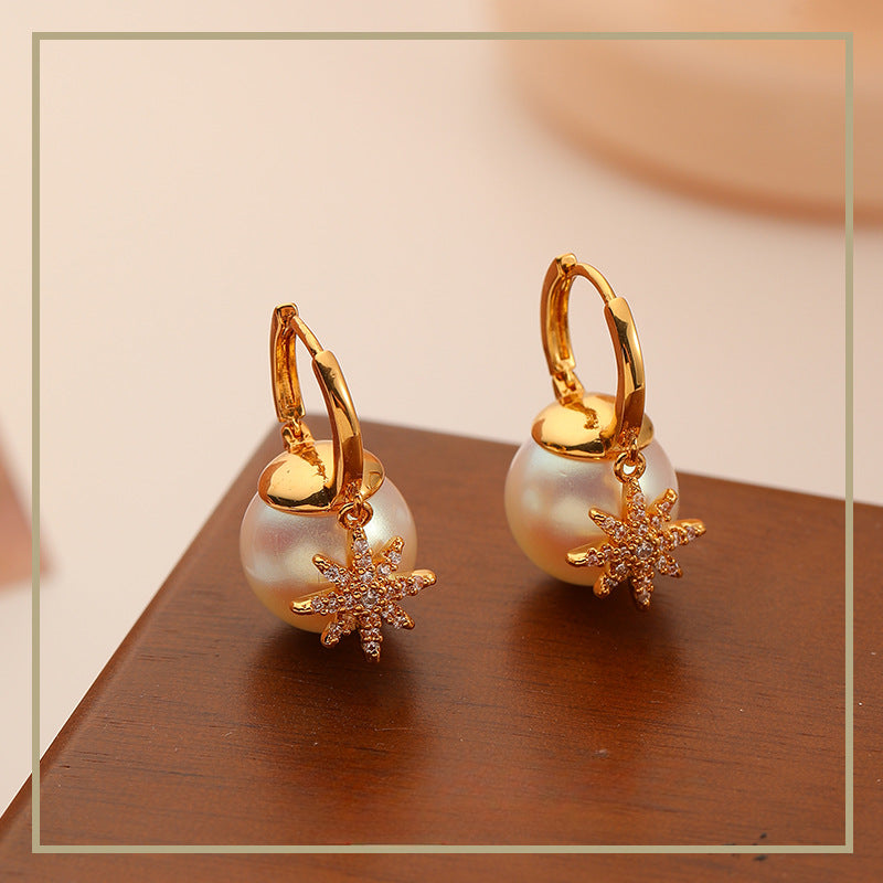 94-Retro Fashion Eight-pointed Star Pearl Zircon Earrings