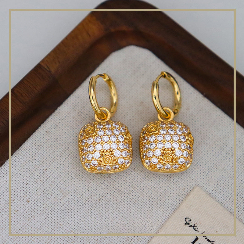 86-Simple high-grade zircon oil-drop pattern zircon earrings